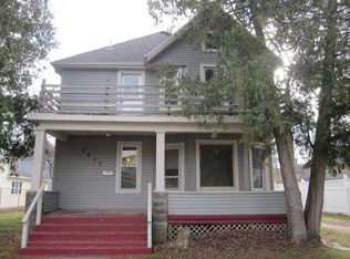 1017 E Main St #1, Stoughton, WI 53589