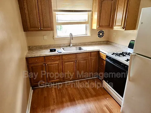 109 Main St Photo 1