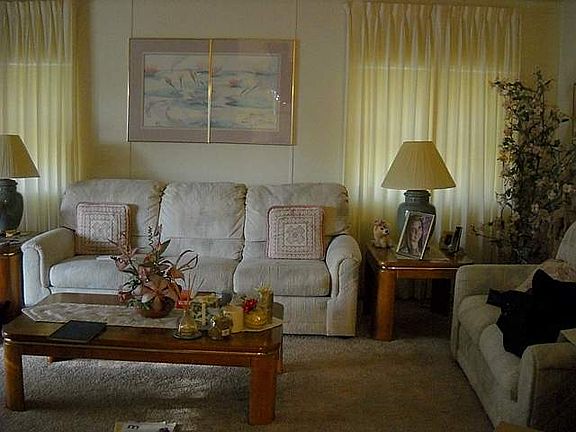 4th image of 36 Sea Fern Dr