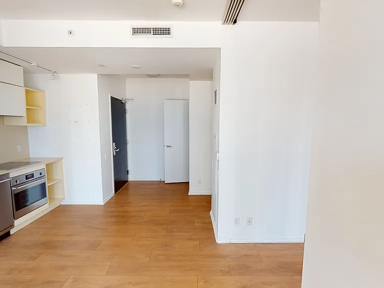 125 Peter St #1212 — Photo 10