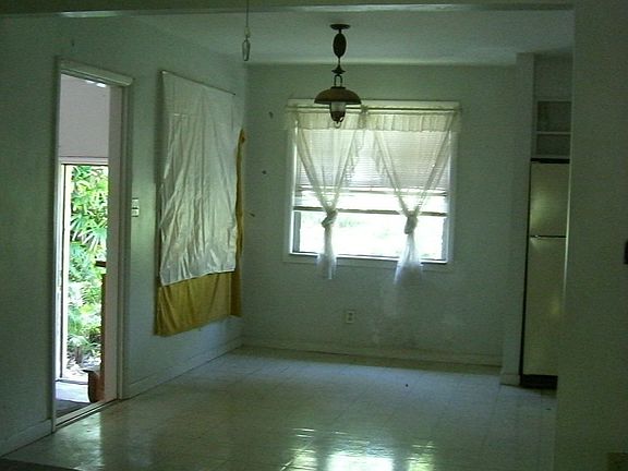 5th image of 6803 Donald Ave