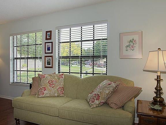 3rd image of 1816 Willow Oak Dr S