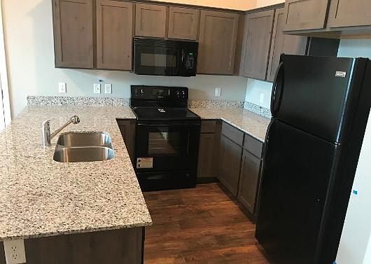 3rd image of 365 W 1000 S Unit 307