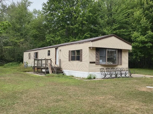 W625 Weigers ROAD, Marinette, WI 54143
