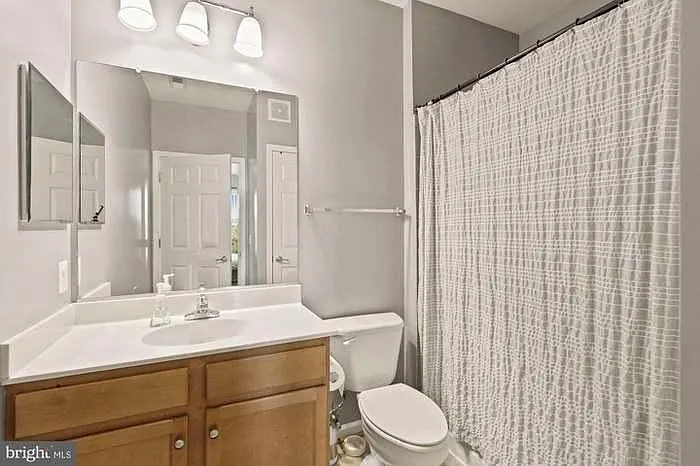 3830 Lightfoot St #326 — Photo 10