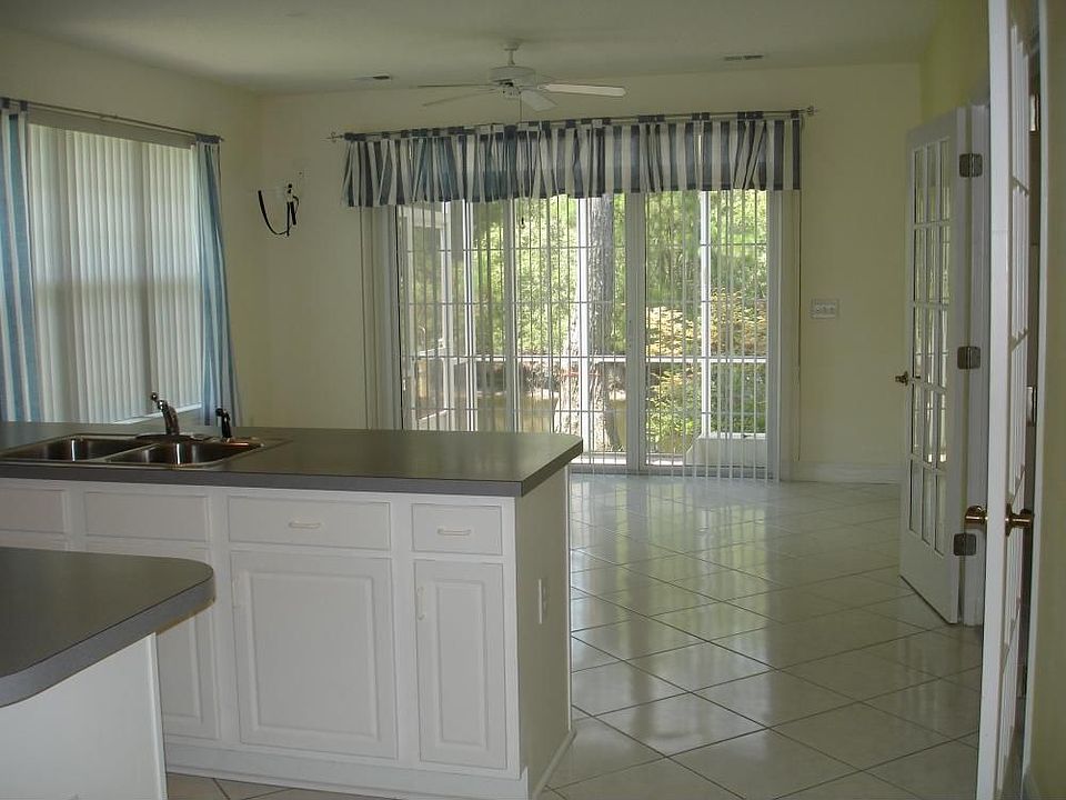 2nd image of 185 Glenwood Dr