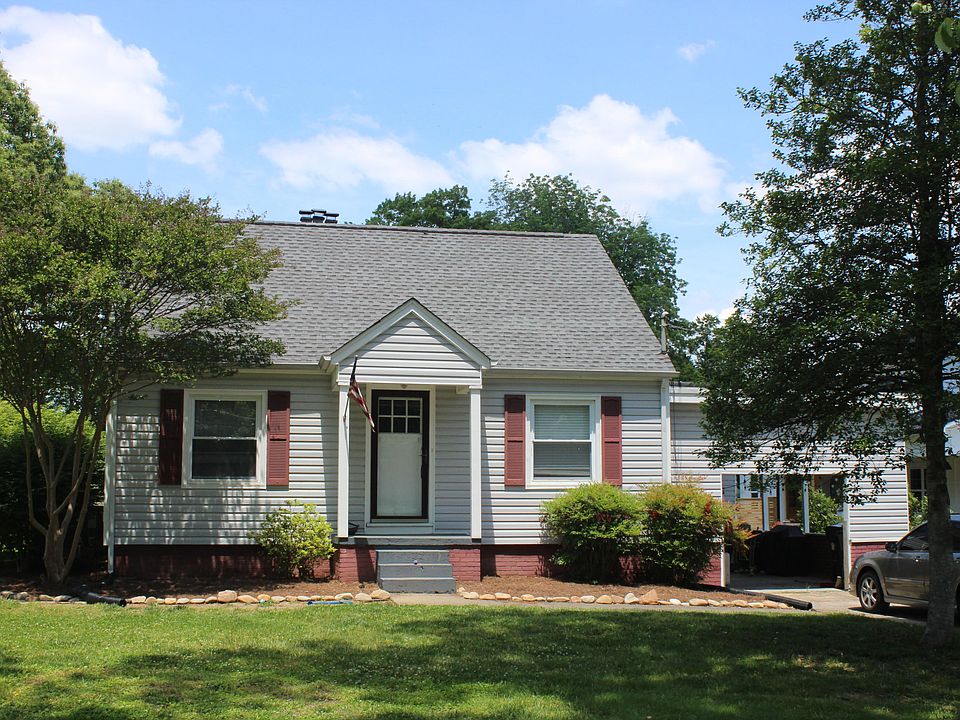 1st image of 2131 Woodrow Dr