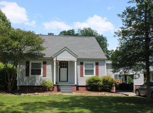2131 Woodrow Dr, Knoxville, TN 37918