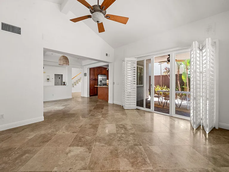 1546 Black Walnut Dr — Photo 16
