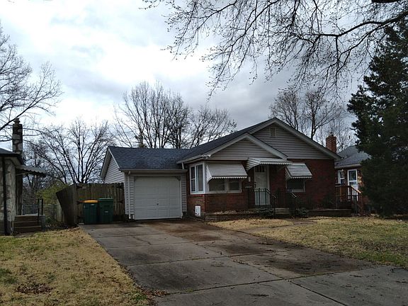 3rd image of 1932 Stillwater Dr
