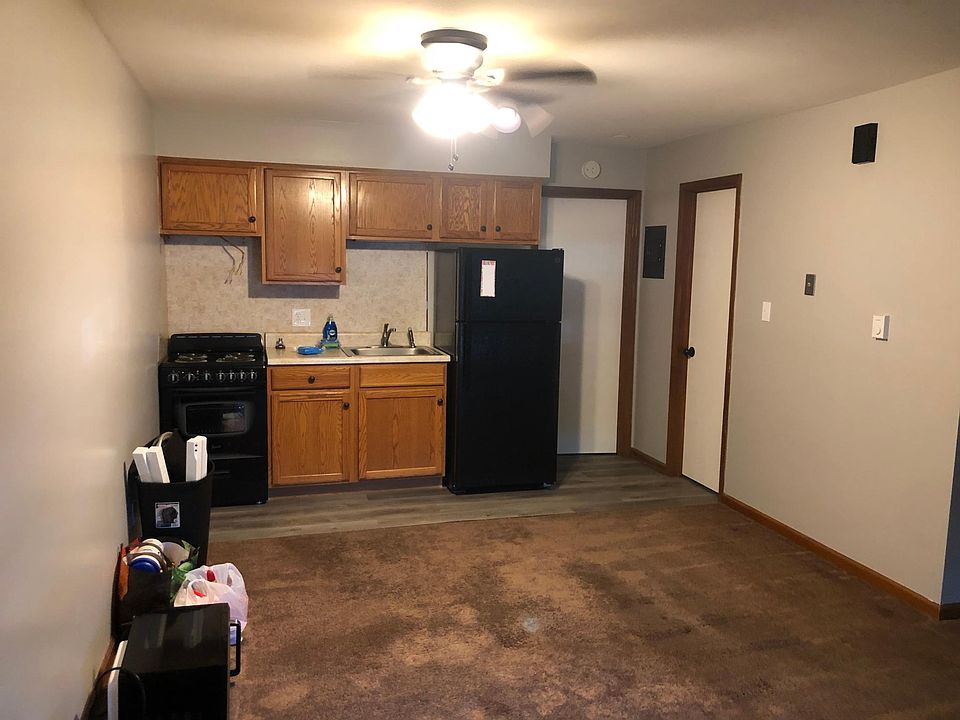 2nd image of 2999 Kirvin Ln APT 13