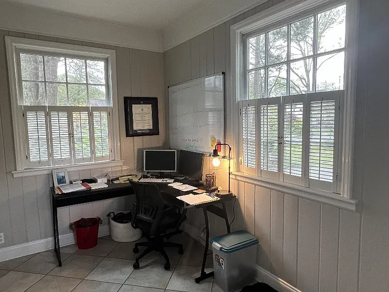 den/office