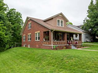 608 7th St, Boonville, MO 65233