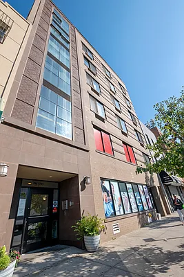 Sold by Compass | media 5