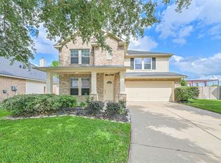 2609 Avalon Cove Ln, Pearland, TX 77581
