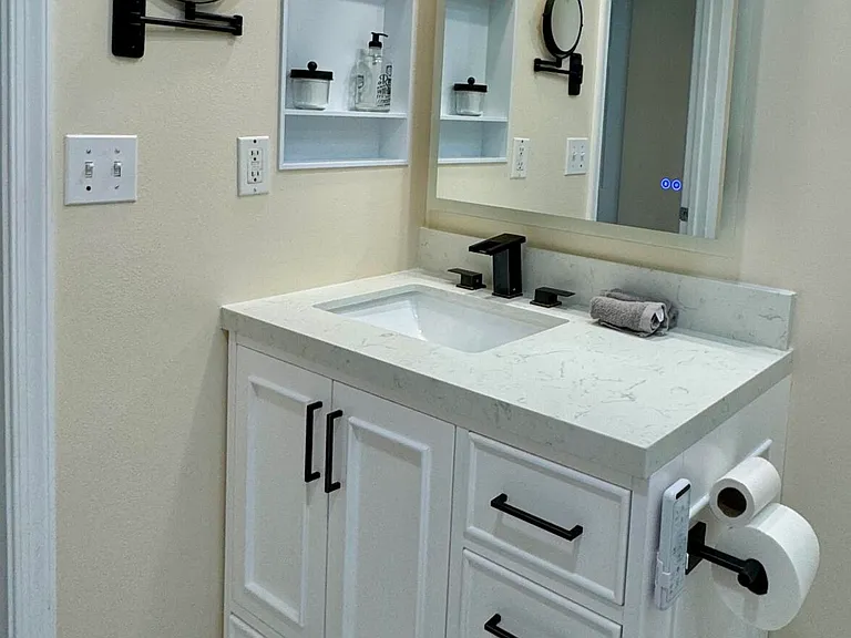 2080 S Ocean Dr #8 — Photo 9