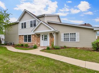 1654 Timber Trl, Wheaton, IL 60189