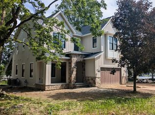 3271 Casco Cir, Wayzata, MN 55391