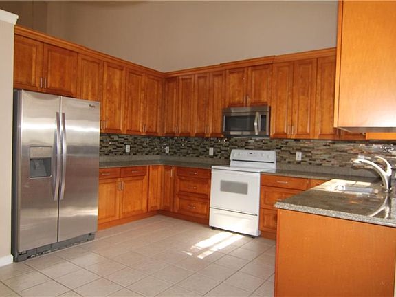 2nd image of 7412 Green Tree Dr #1