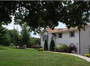 1003 Peach Dr, Danielsville, PA 18038