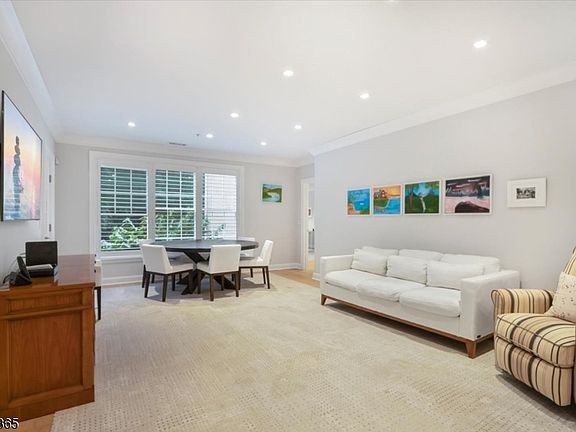 2nd image of 3106 Cleveland Ln