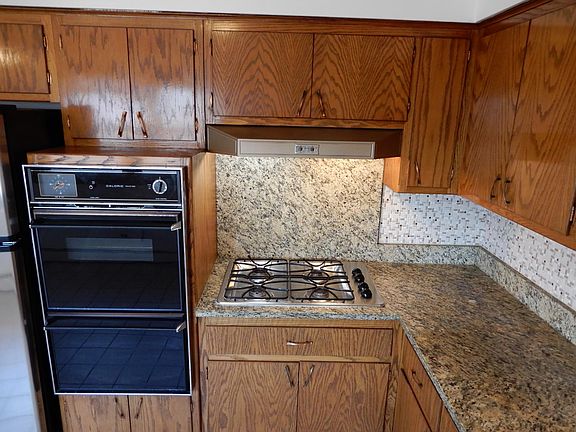 4th image of 7300 Dixon St APT 5