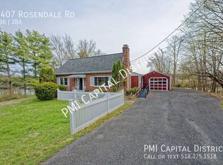 3407 Rosendale Rd, Niskayuna, NY 12309