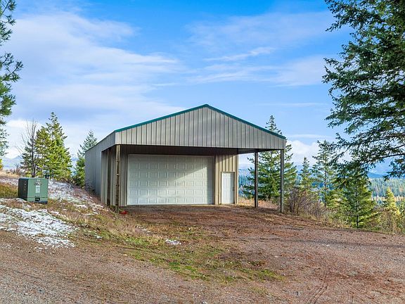 3rd image of 937 Grand Fir Dr