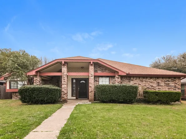 3702 Knights Bridge Dr, Rowlett, TX 75088