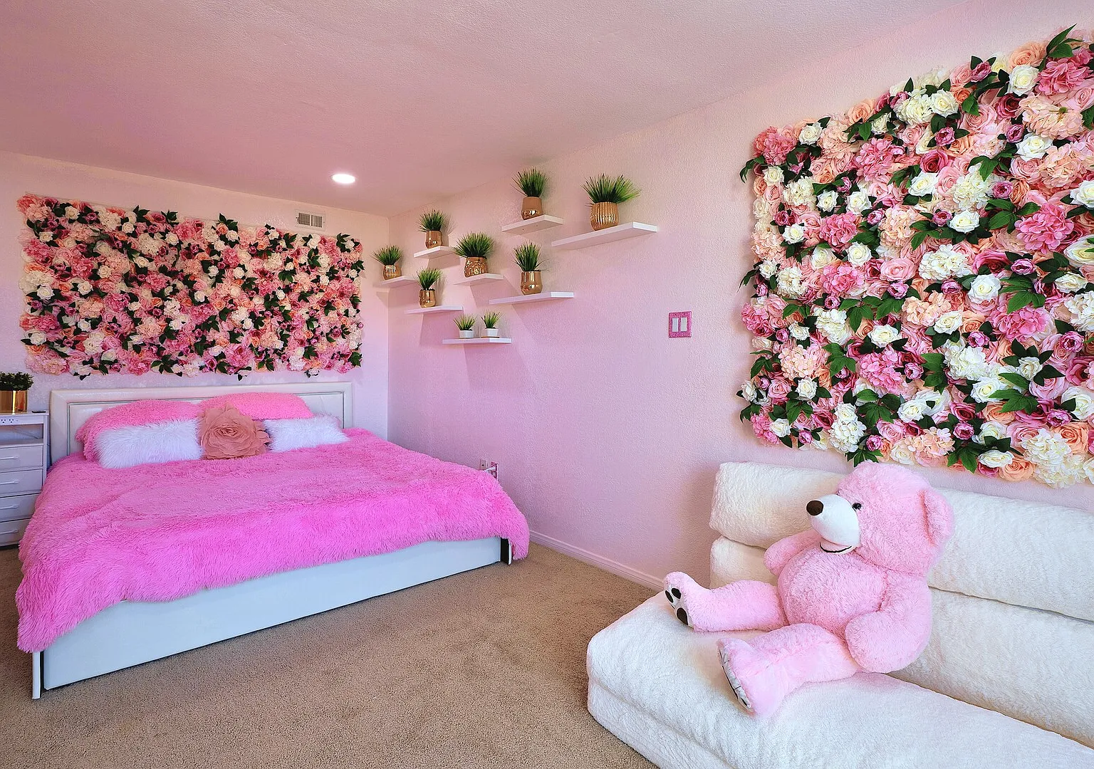 Pink Luxe Spa Retreat — Photo 3