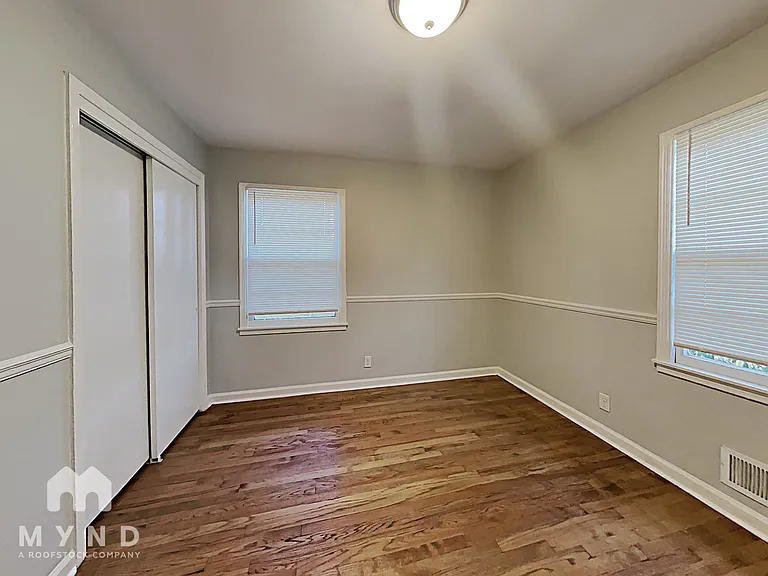 108 Rose Dr — Photo 8