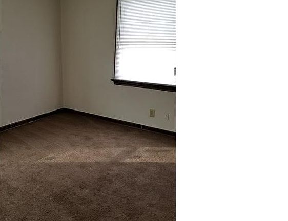 2nd image of 1757 E Frankfort St