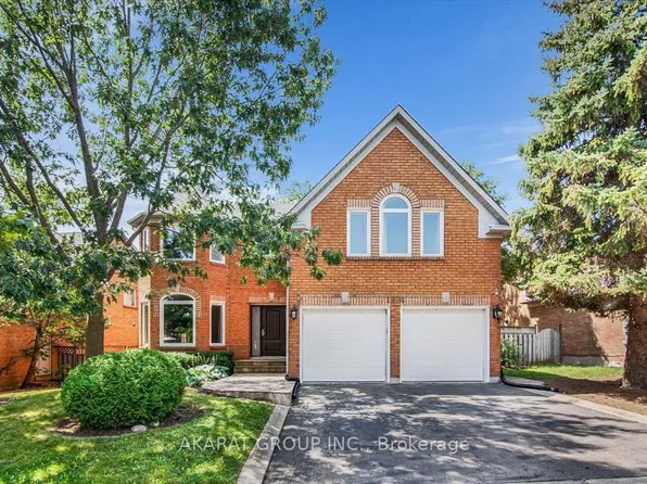 1274 Kings College Dr, Oakville, ON L6M 2T8