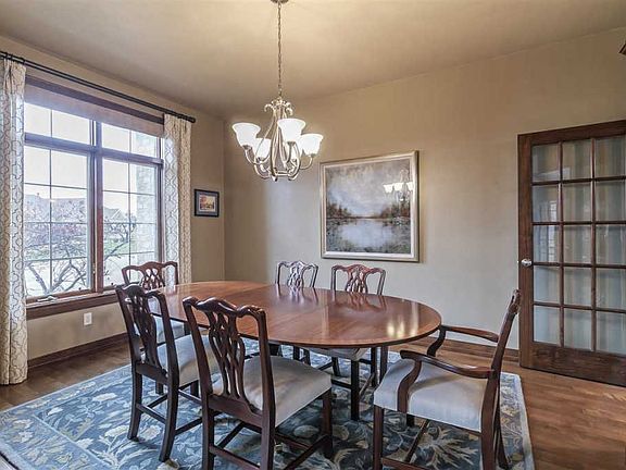 2nd image of 1348 S Sedona Cir