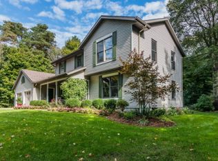 10230 68th Ave, Allendale, MI 49401