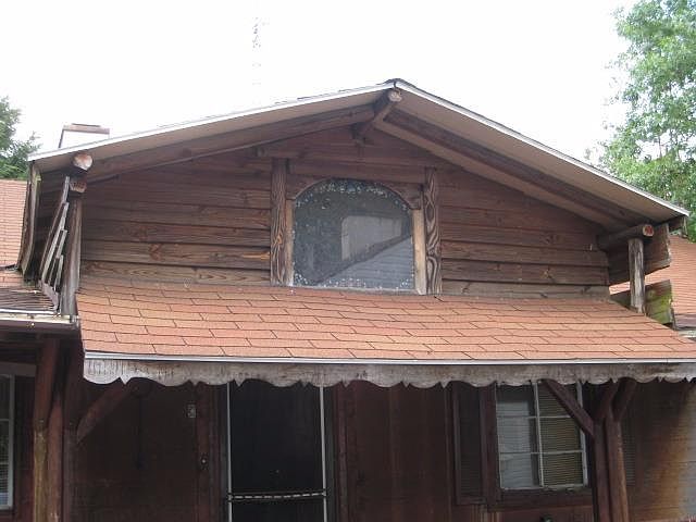 1st image of 946 Marcellus Dr