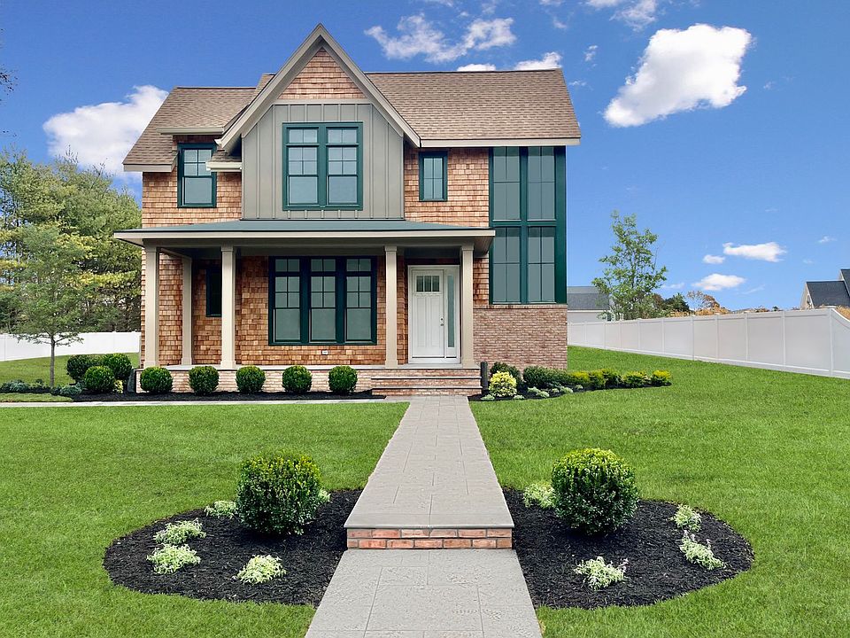 O Plan Front Exterior