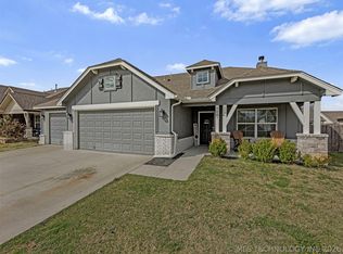7403 E 87th St N, Owasso, OK 74055