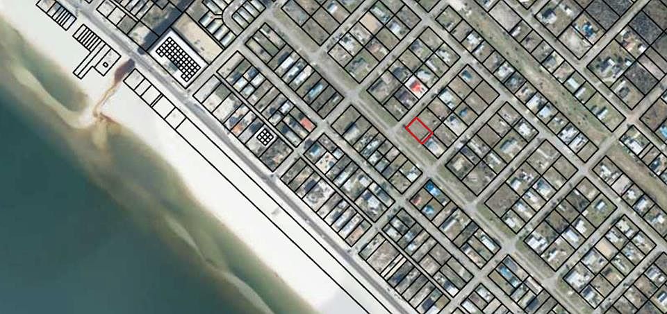 1st image of 200 Louisiana Dr
