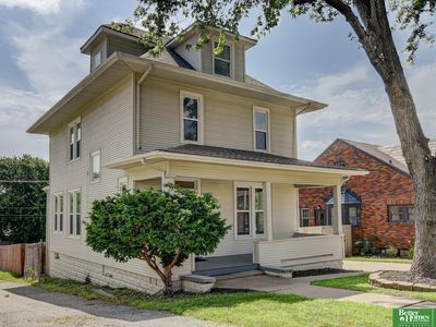 819 S 50th St, Omaha, NE, 68106
