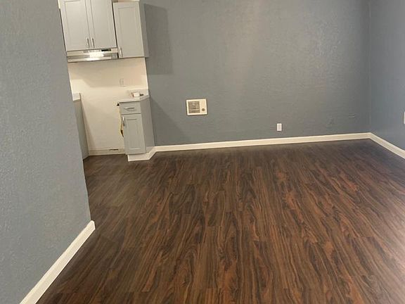 5th image of 2696 Havenscourt Blvd #1