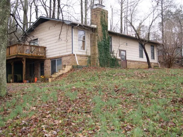 1212 Hill Rd, Cookeville, TN 38501