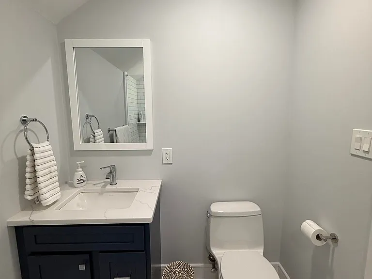 7607 Burk Ave — Photo 43