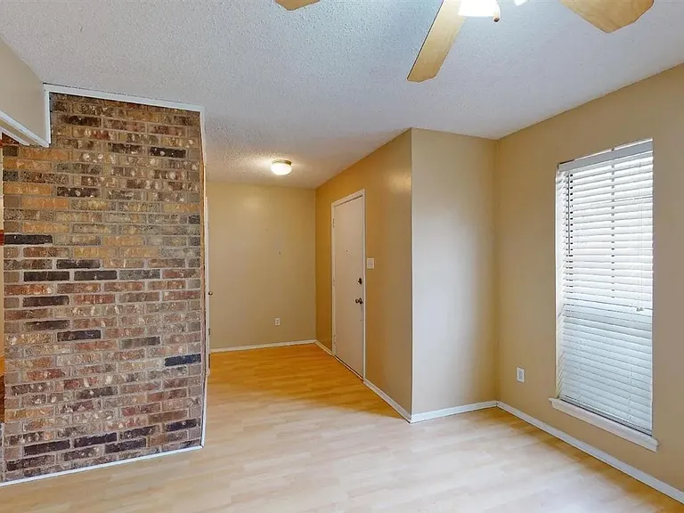 6204 Polly Dr — Photo 17