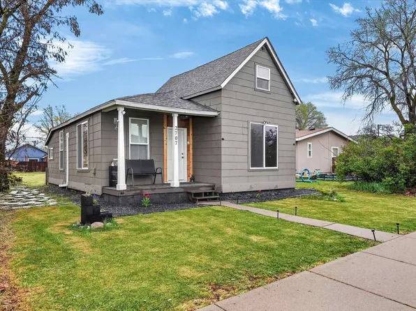 2707 E Desmet Ave, Spokane, WA 99202