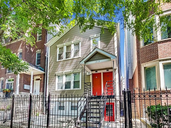 2nd image of 1519 N Hudson Ave APT 2