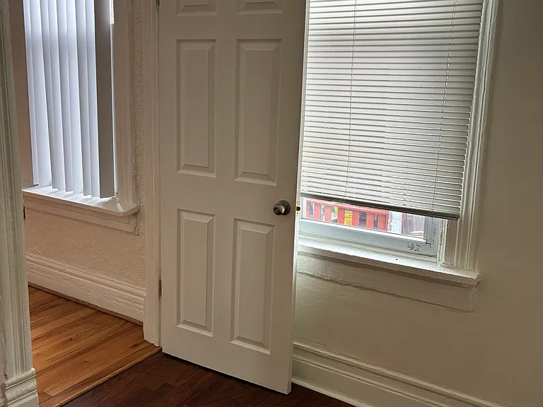 1630 W 18th Pl #2R — Photo 14