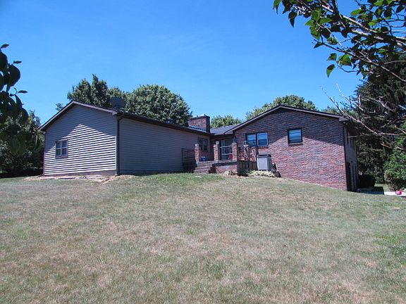 2nd image of 850 N 20th St