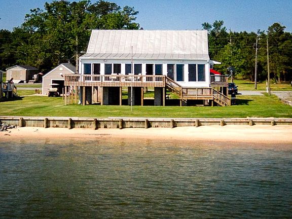 2nd image of 275 Judith Sound Cir