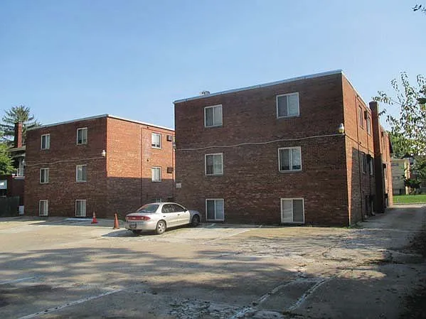 2897 Harrison Ave #12 — Photo 13